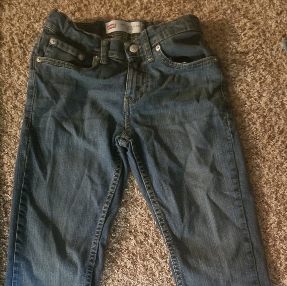 Levis - Picture 3 of 3